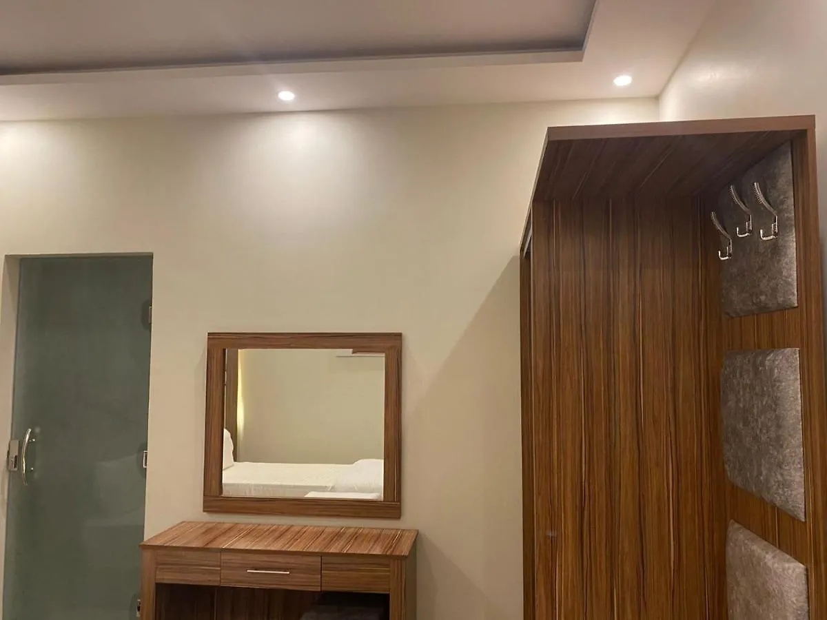 Nmaz Hotel In Riyadh Apartment